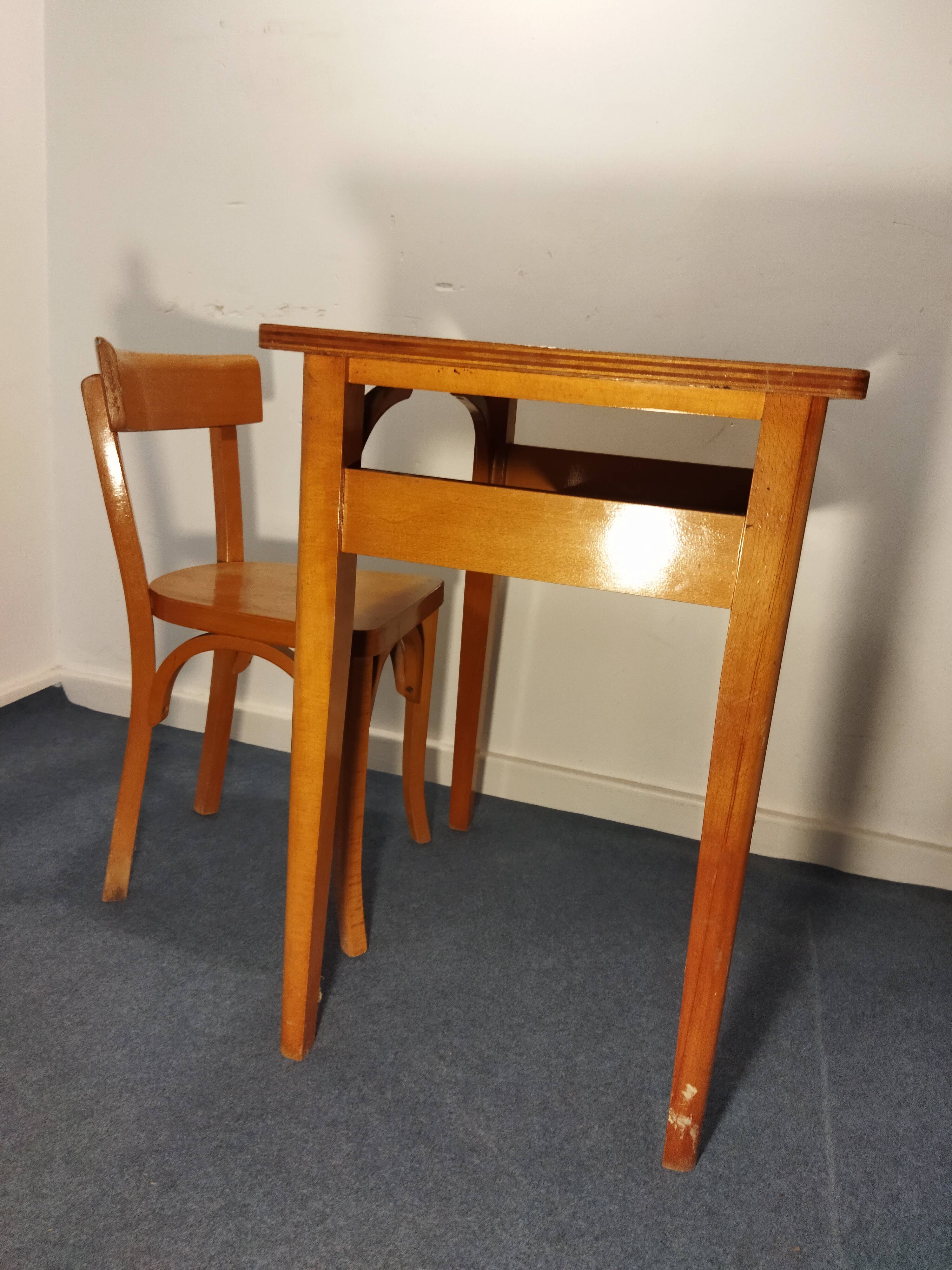 Desk and children's chair Baumann