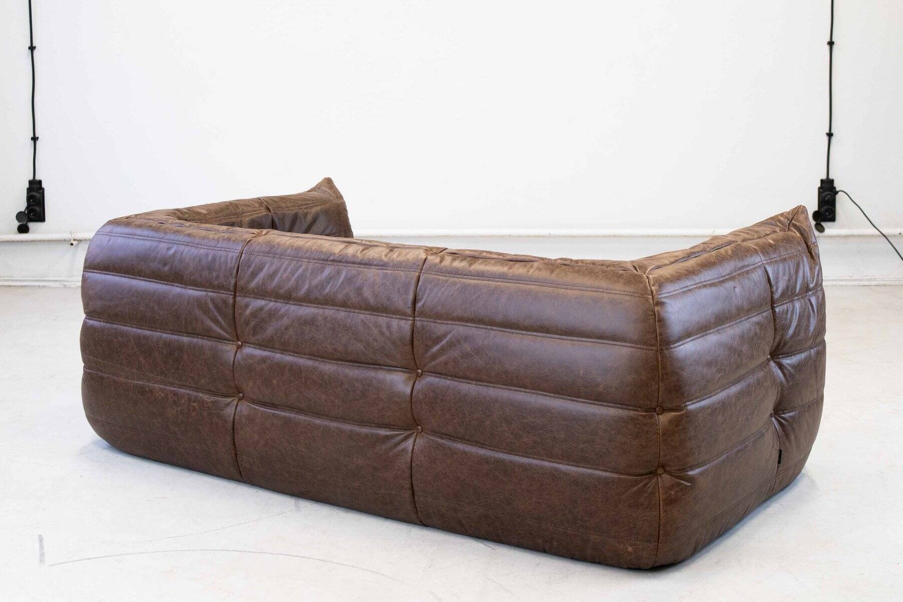 Vintage two-seater Togo sofa with arms in brown leather by Michel Ducaroy for Ligne Roset, 1970s
