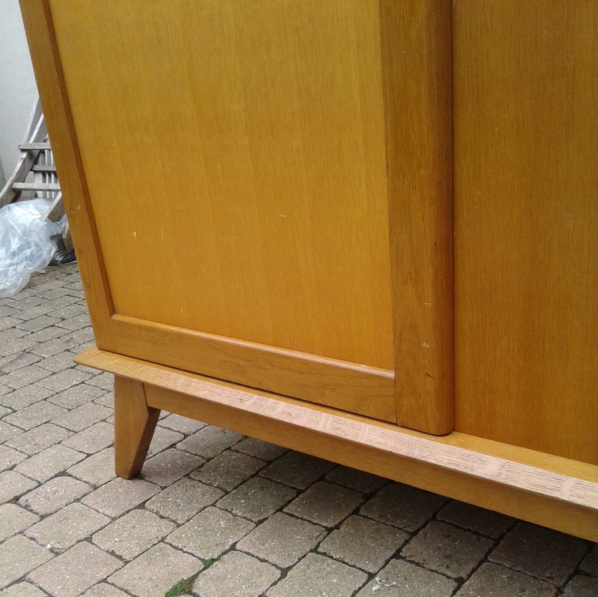 Cabinet vintage feet compass