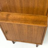 Armoire étroite en teck, années 1960