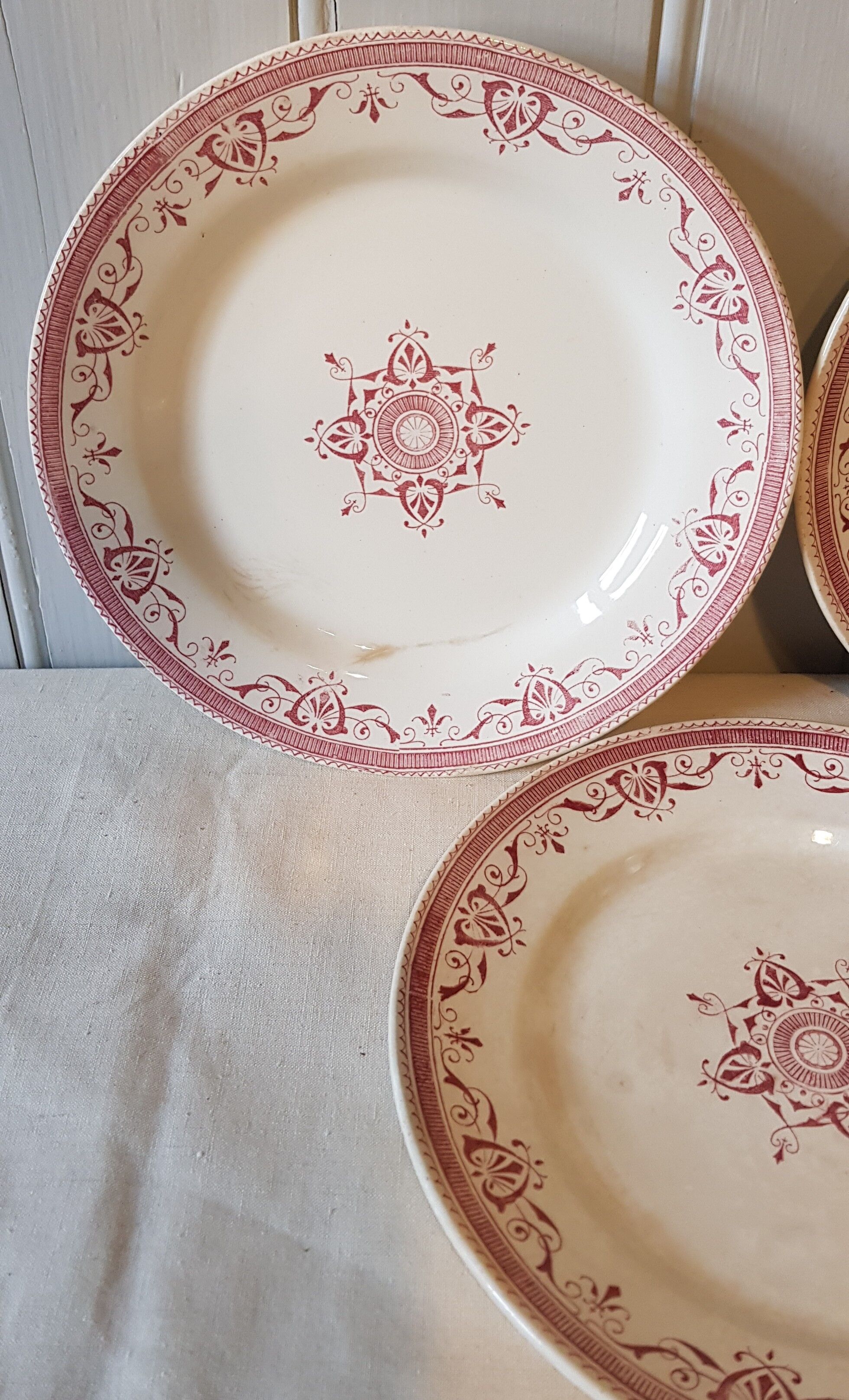 3 plates of pink iron earth "amiral"