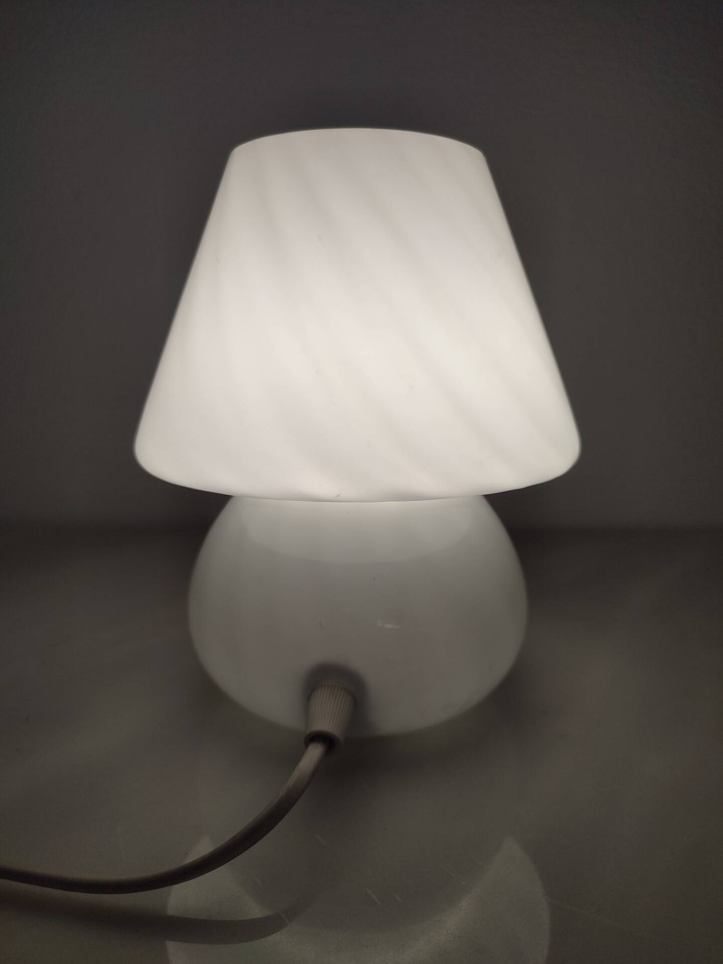 Lampe de table champignon en verre de Murano vintage