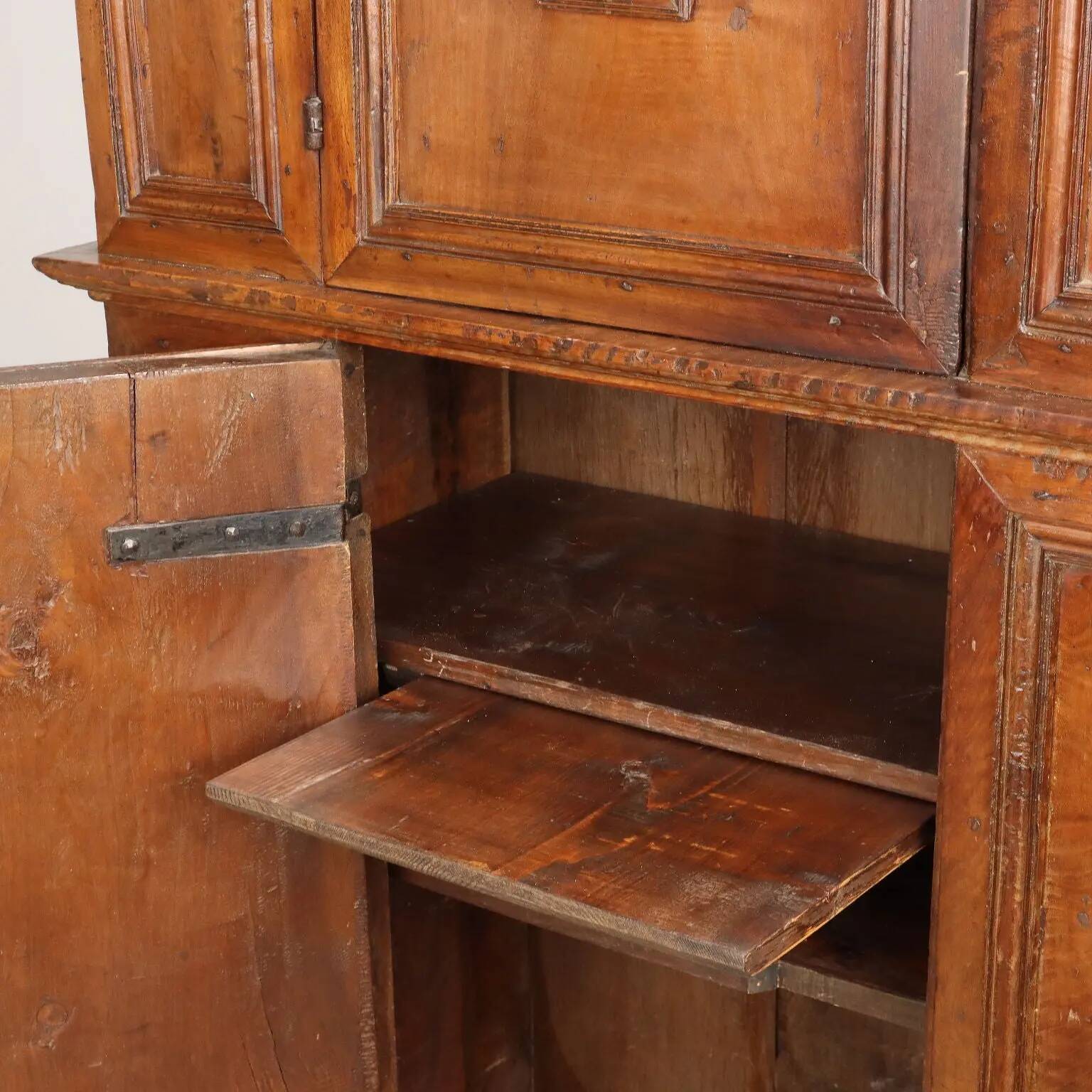Antique double-bodied buffet, early 17th century, walnut doors.