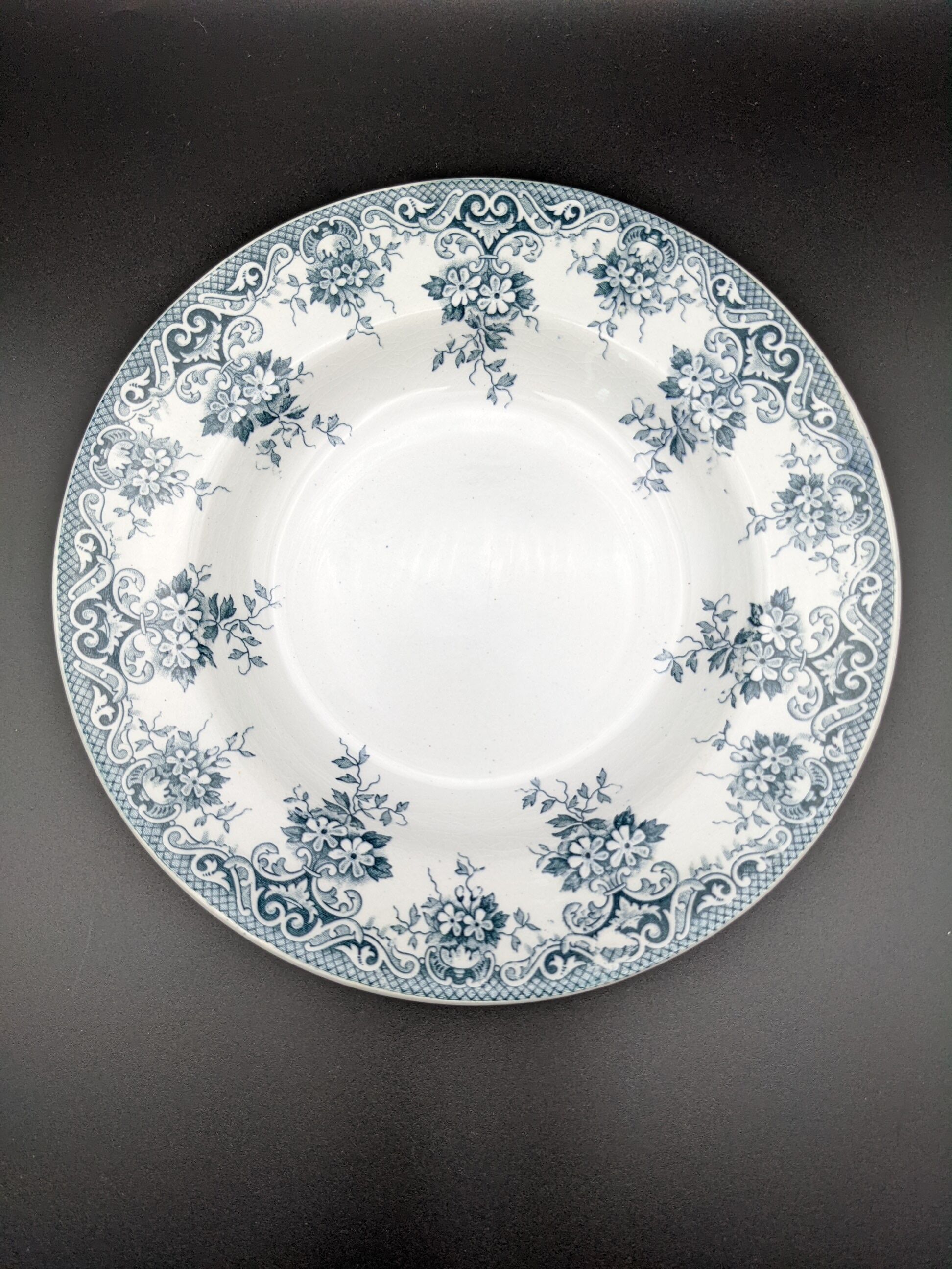 3 hollow plates iron earth Moulin des Loups Hamage Spring