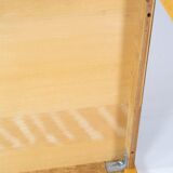 Coffee table in beech of danish design from the 1960s.