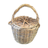 Bamboo basket with lid