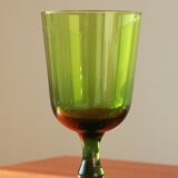 Vase en verre vert