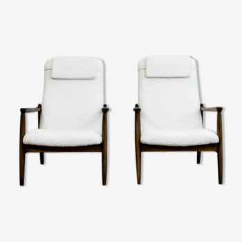 Pair of white boucle gfm 64 high back armchairs by edmund homa, 1960s