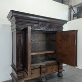 Kussenkast rosewood wardrobe from the late 17th century