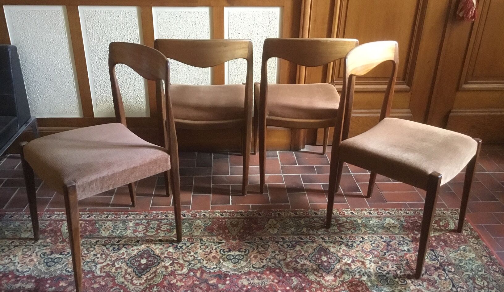 Set fo four chairs Niels Otto Moller