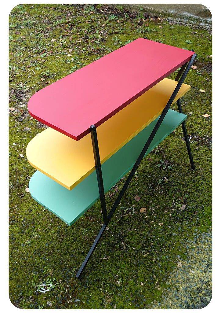 Etagère sur pieds, milieu XXème