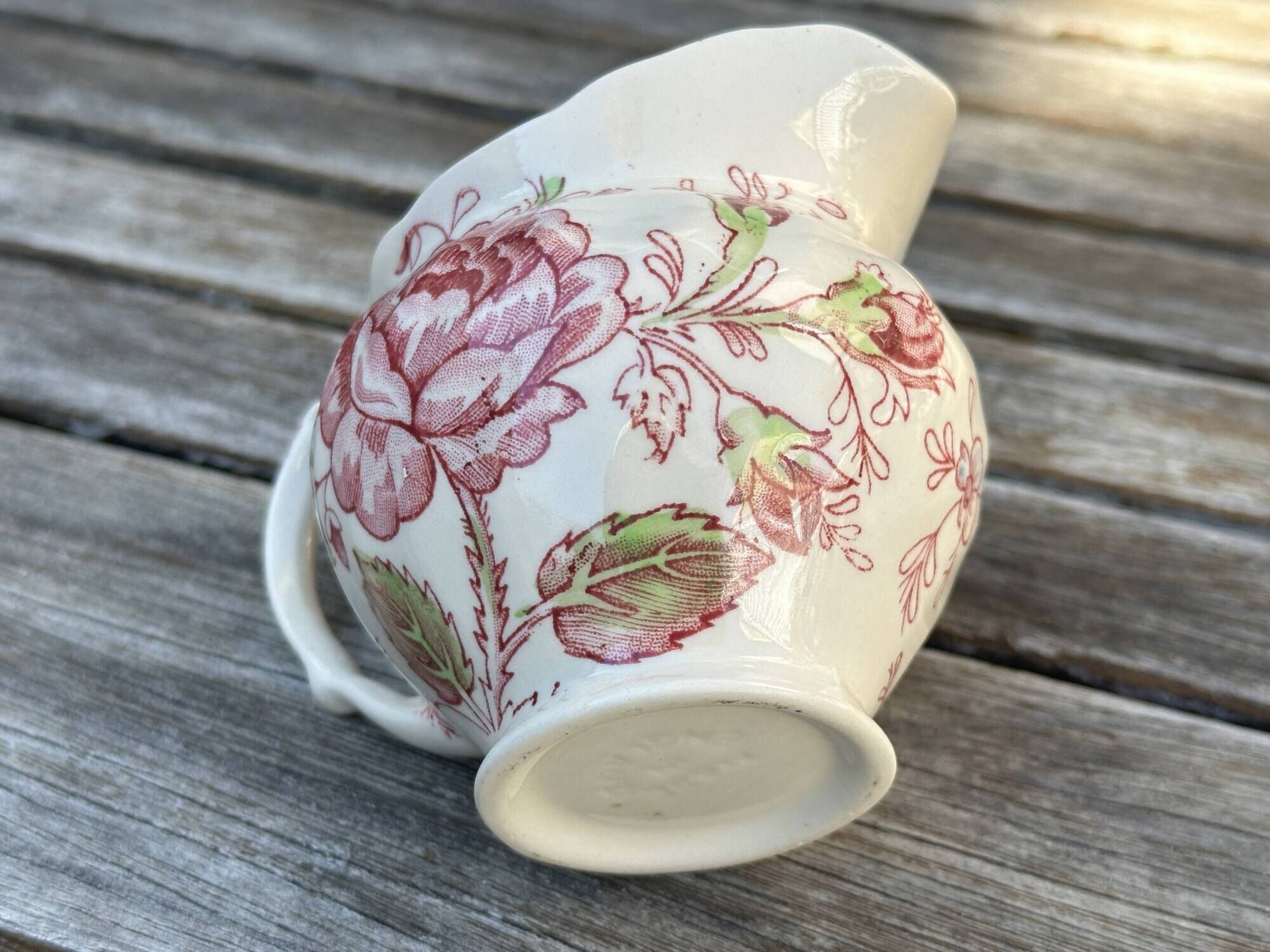 Pot a lit cremier en faïence anglaise johnson brothers rose chintz