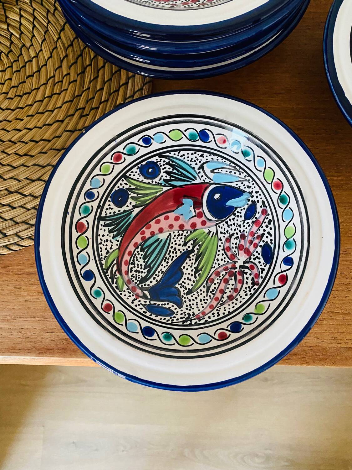 Service of 6 ethnic fish pattern soup plates