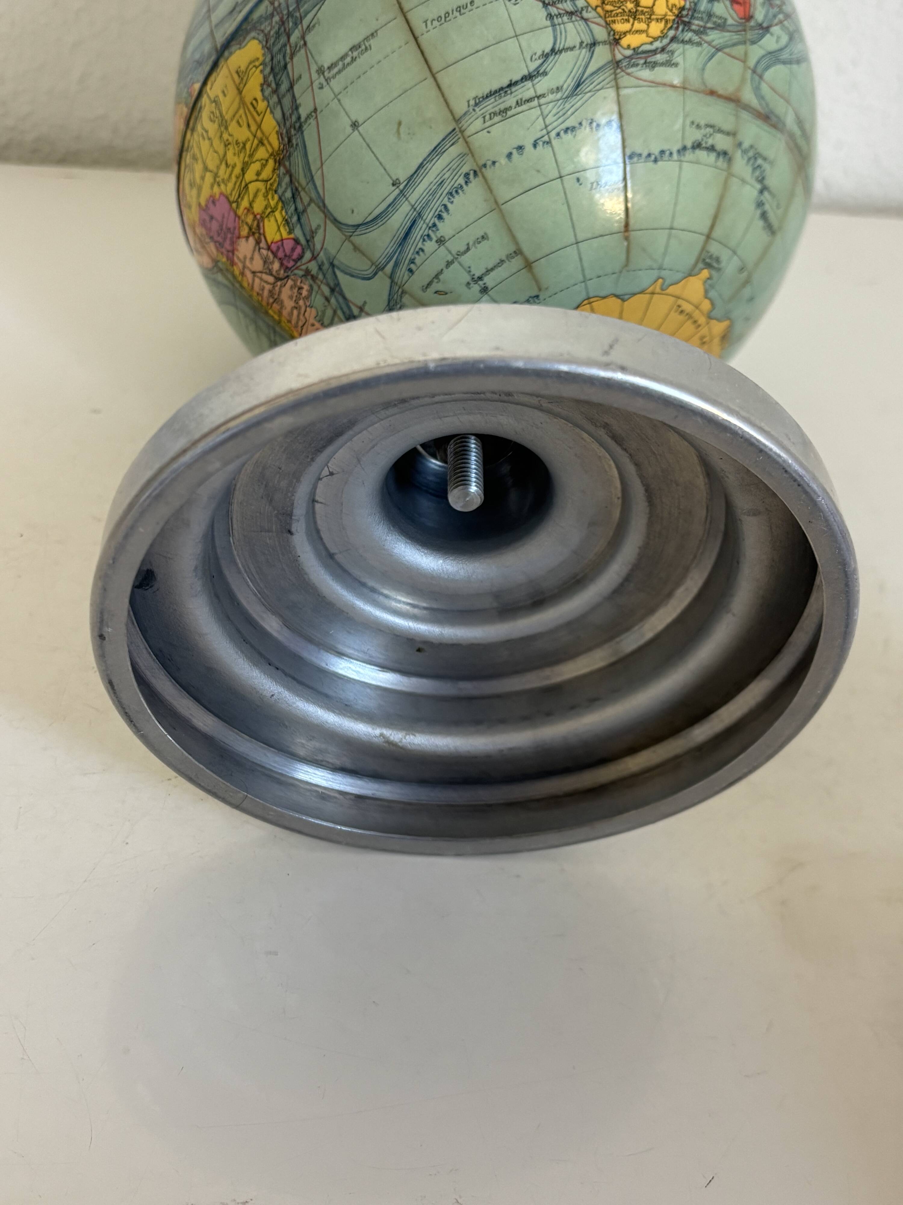 Vintage 1950 terrestrial globe by Girard Barrère Forest Thomas - 26 cm