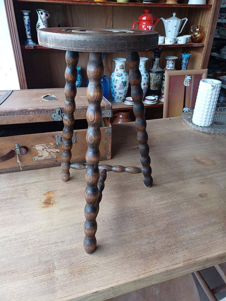 Beaded Tripod Mid-Height Stool