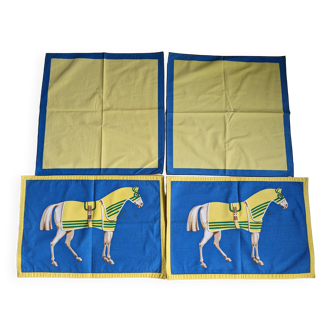 2 placemats and 2 hermes napkins
