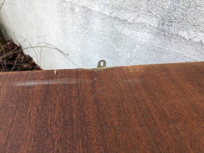 Wall shelf