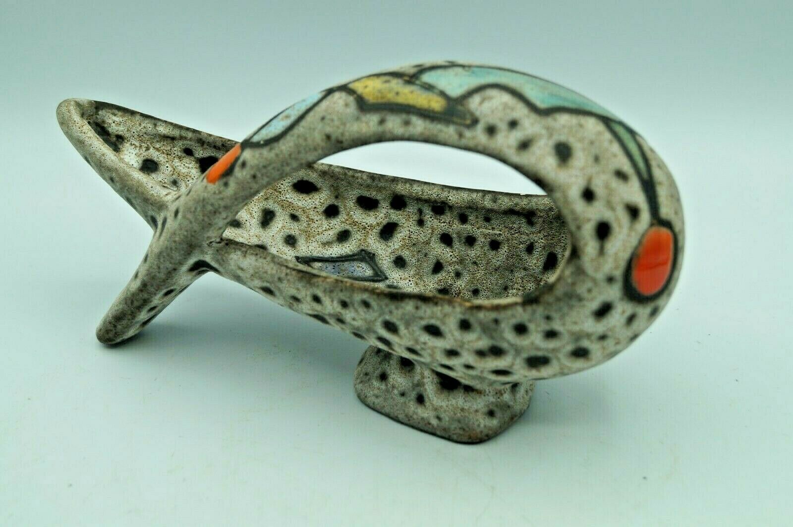 empty pocket cut vallauris marius bessone