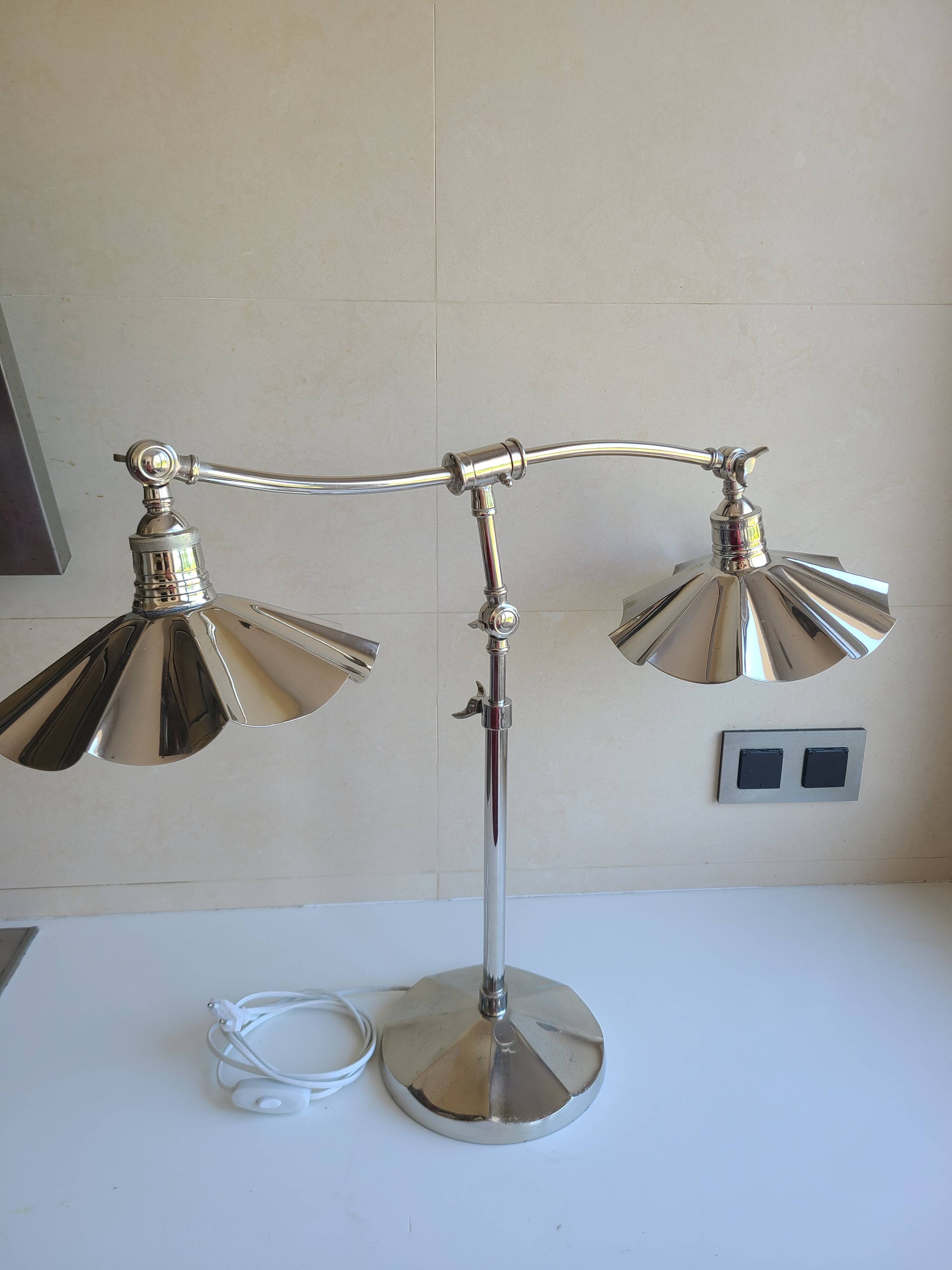 Vintage articulable chrome lamp
