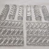 Set of 12 twisted knife holders in baccarat crystal in its 1950s/1960s box