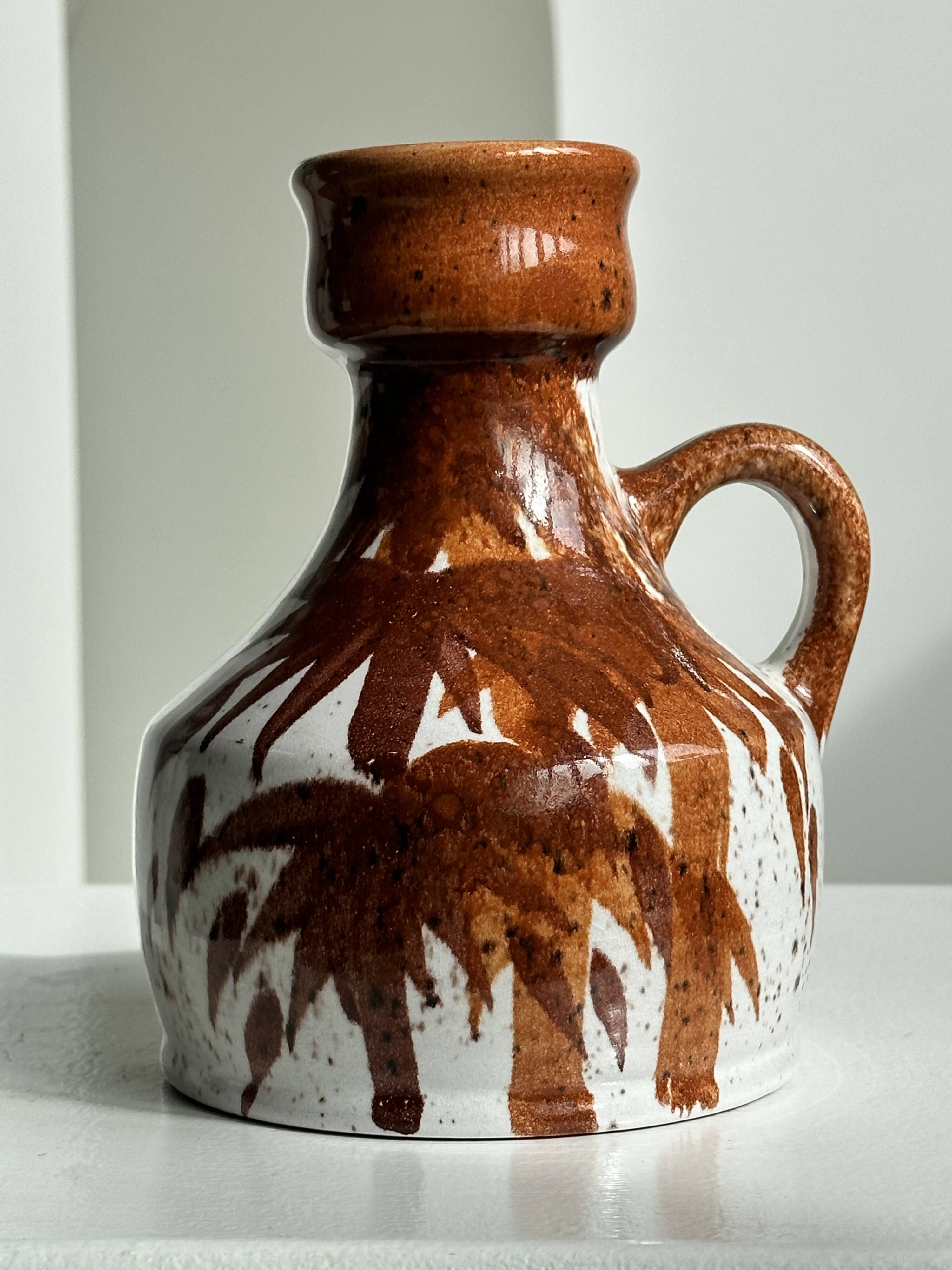 Small white and brown vase or pitcher West Germany H:15cm D:10.5cm