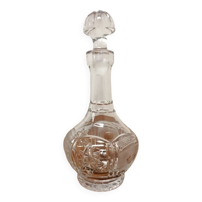 Carafe à liqueur en cristal taillé