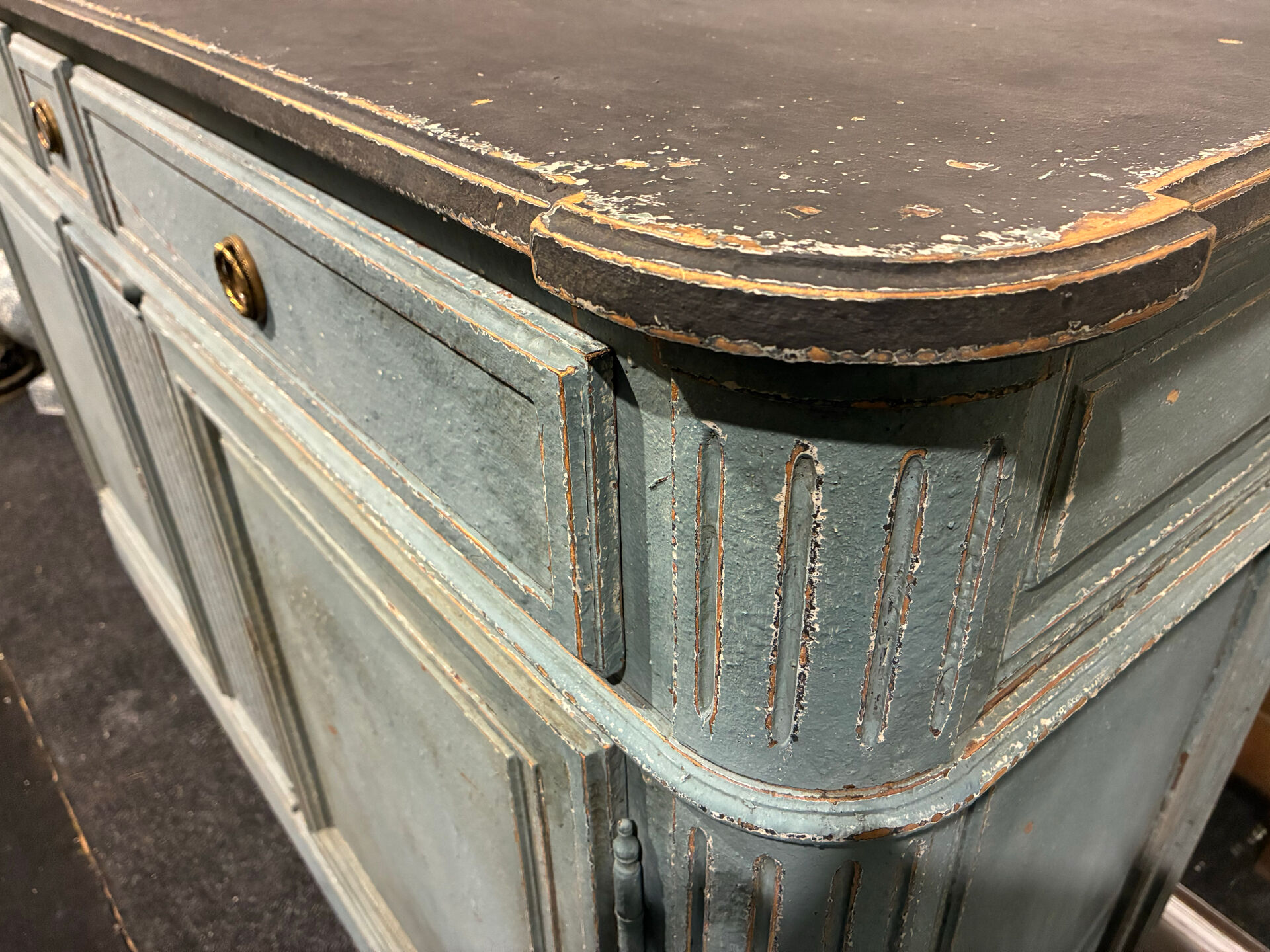 Ancien buffet, Louis, 16