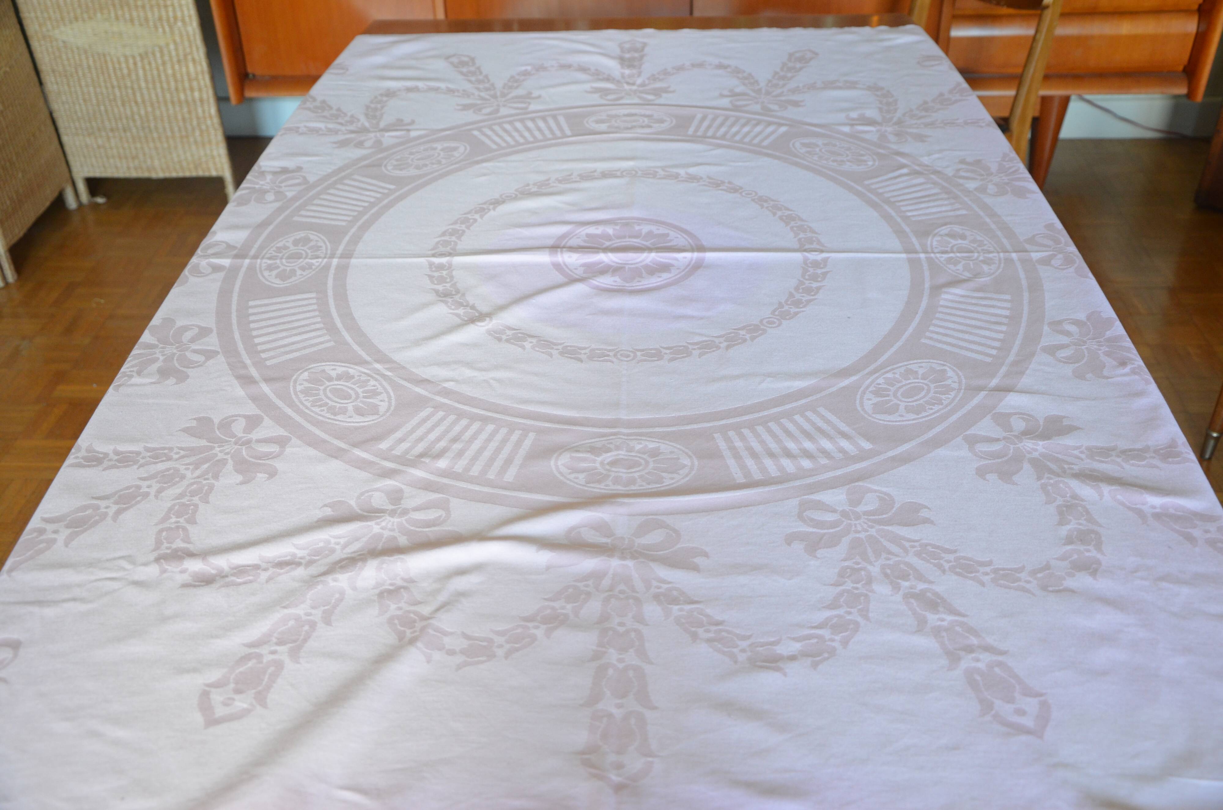 Powder pink cotton tablecloth