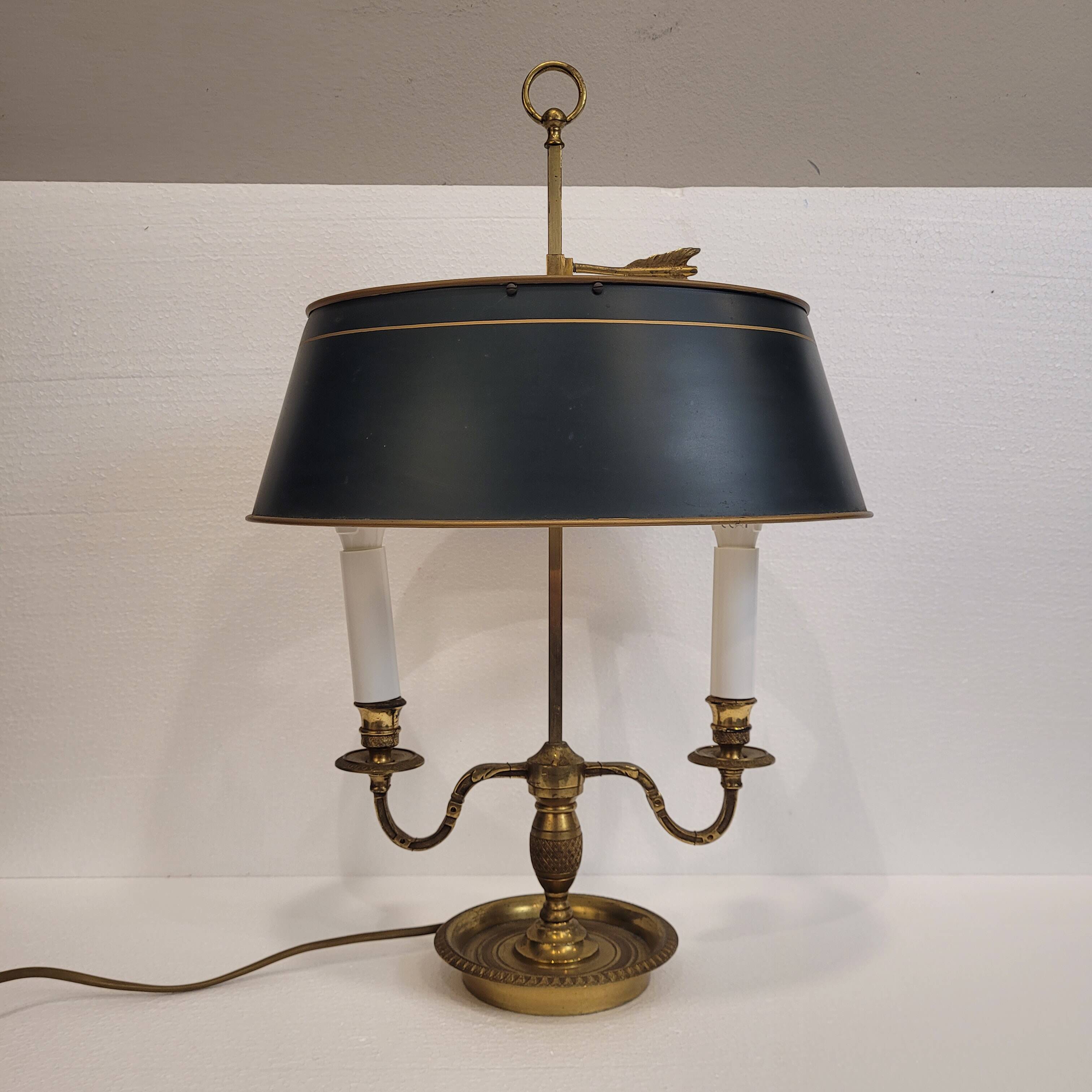 Bouillotte table lamp, Directory, gilded bronze, 19th century – France