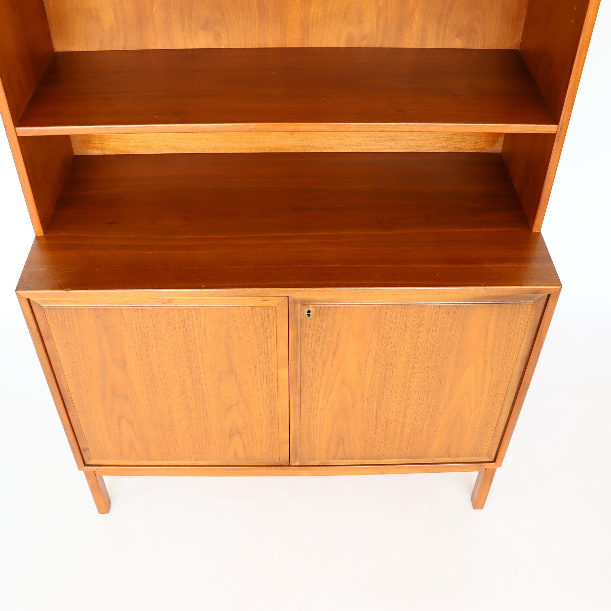 Bibliothèque scandinave années 60