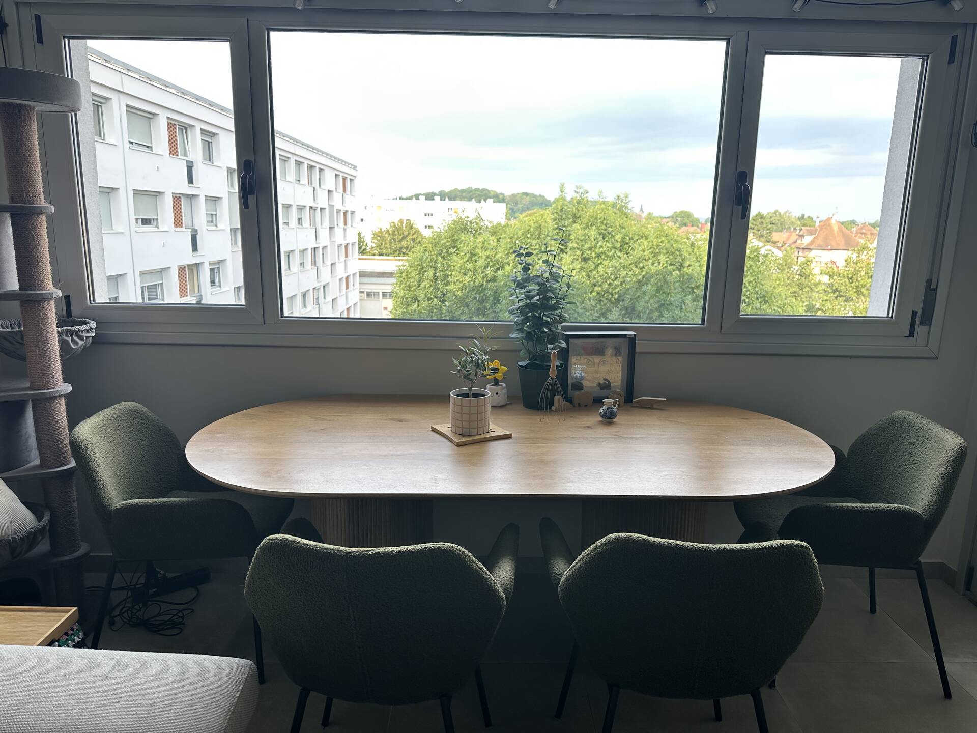 Oval dining table Vienna 200 x 100 mango wood