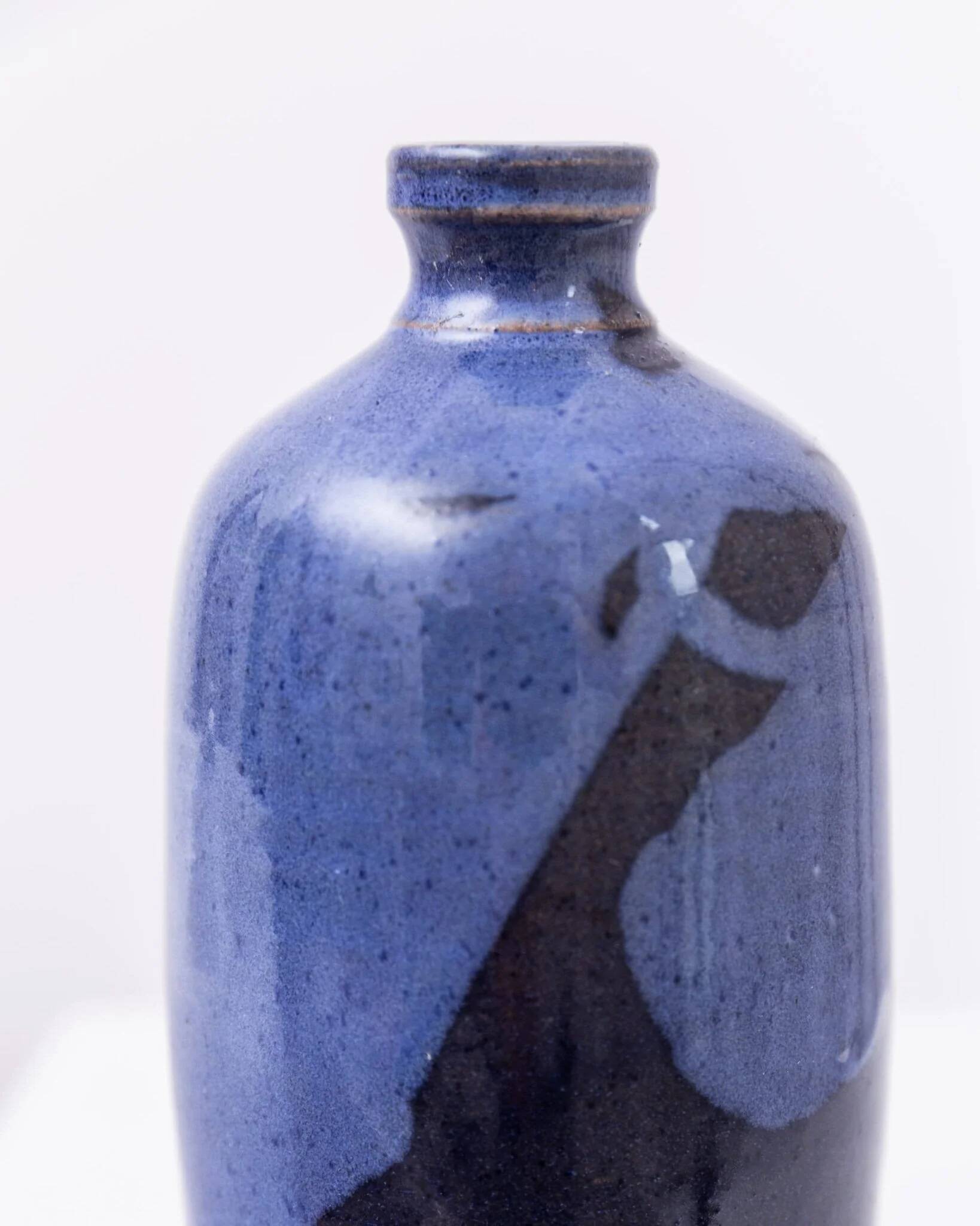 Navy Blue Glazed Ceramic Vase by Wolfgang Thibault Keramik – Mid-Century 1970s Studio Vase