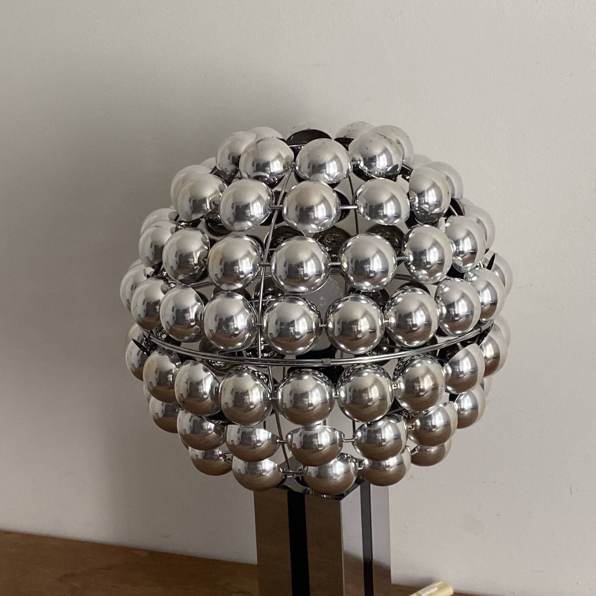 Kinetic lamp. 1970. Space age.