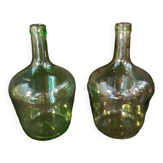 Duo of small bottles style dame Jeanne