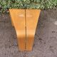 Table d’appoint trapézoïdale scandinave