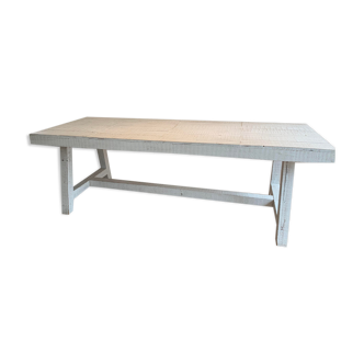 White eating table "white ivory"