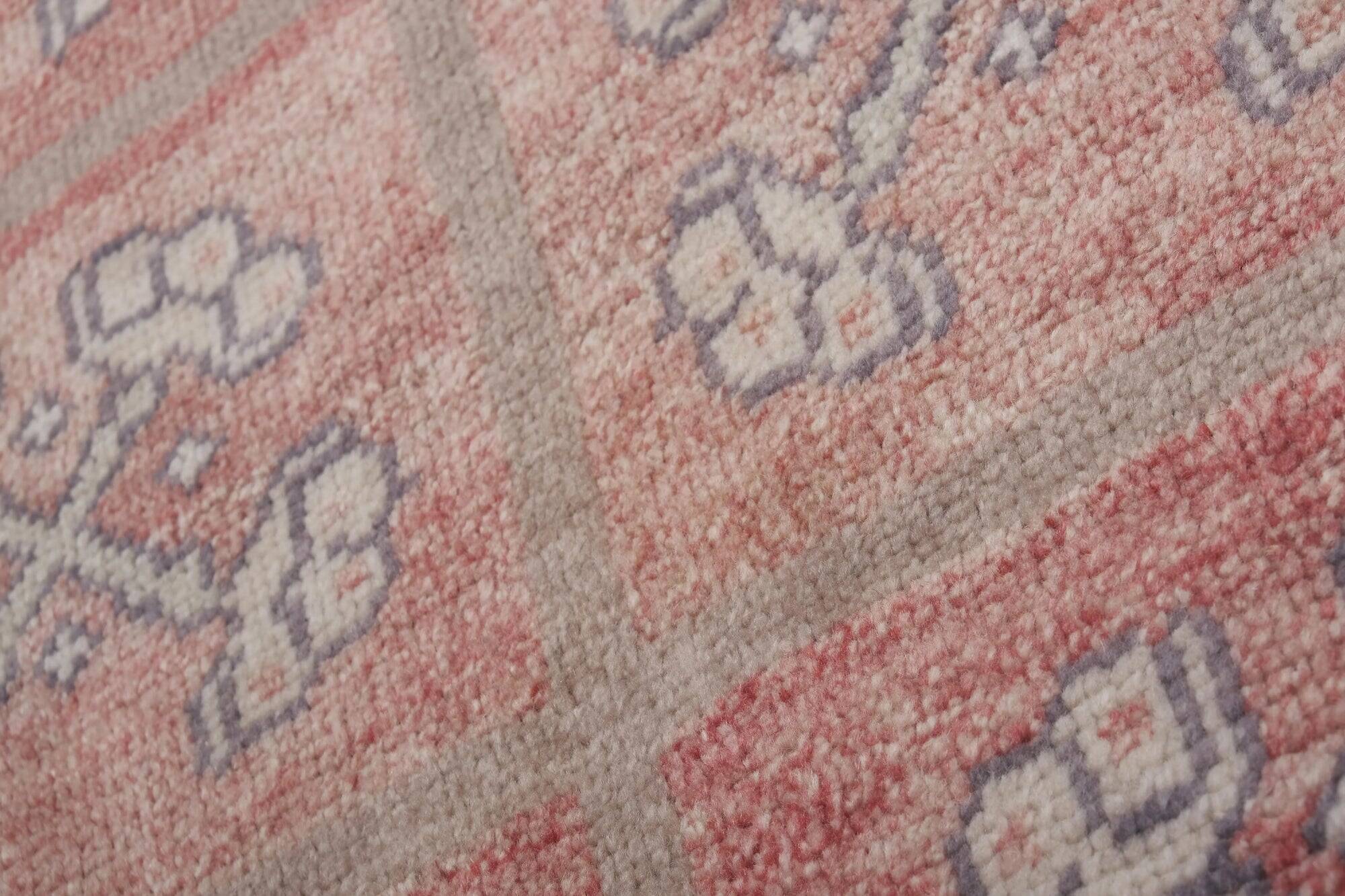 Vintage Turkish hallway rug 92x168 cm