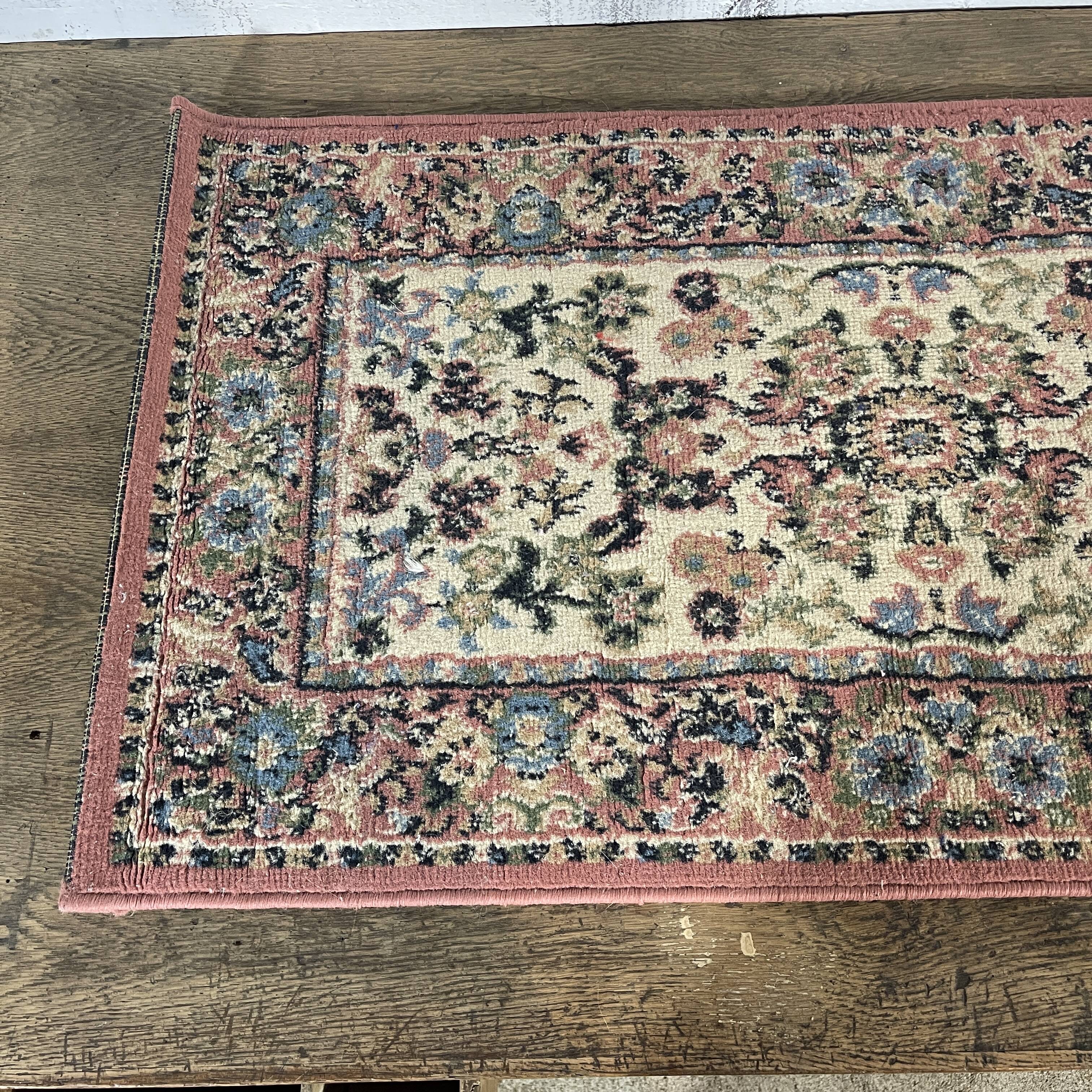Pair of old rugs 110x60