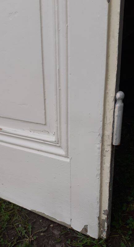 Communication door h221xL90cm old paneled, molded, interior