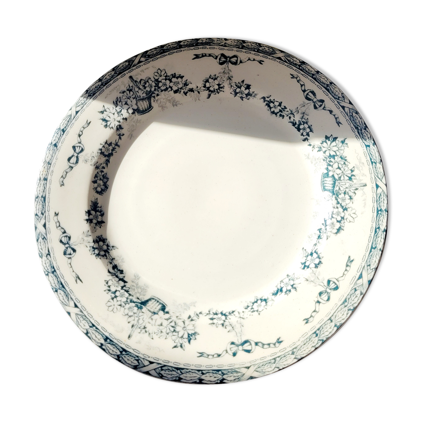 presentation dish R & A Salins ninon model