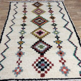 Handmade moroccan berber carpet 260 x 164 cm