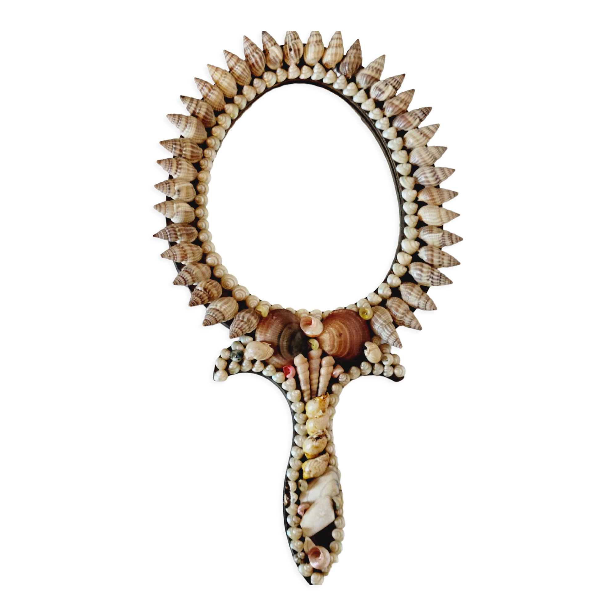 Mirror facing hand or hanging vintage shells