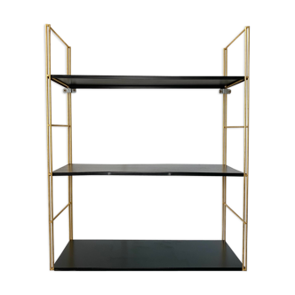 String shelf