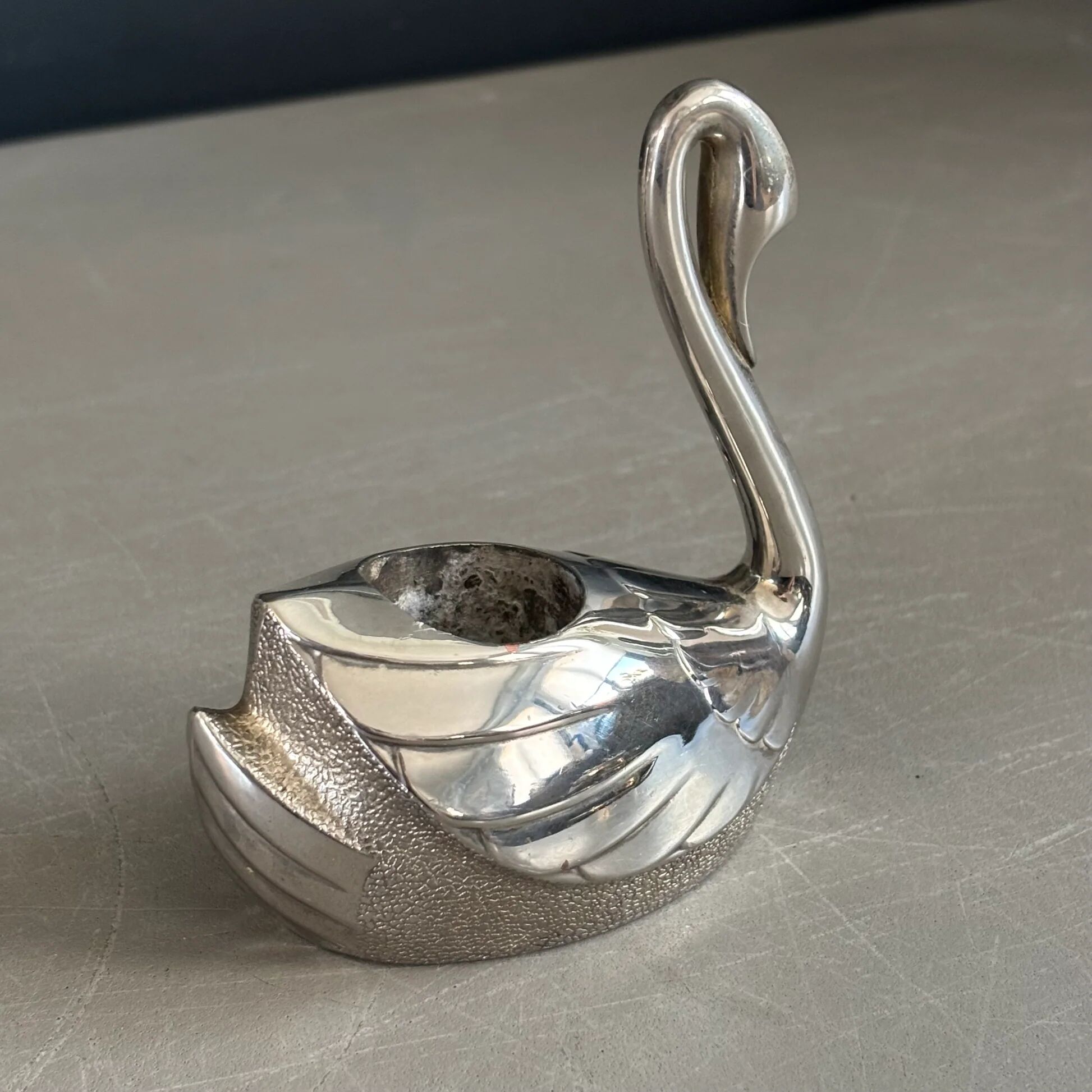 Set of 6 silver-plated swan candle holders