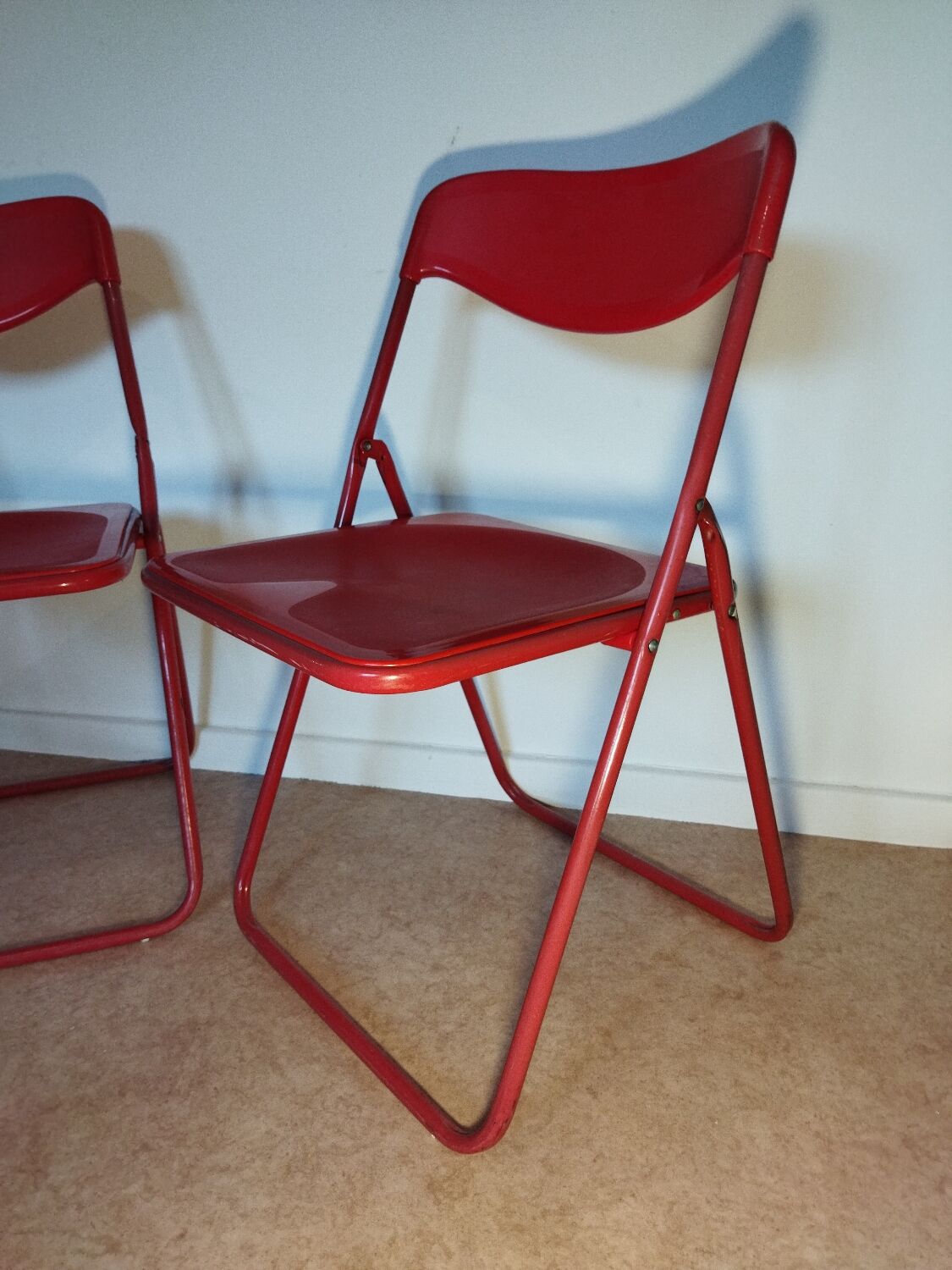 Pair of folding chairs