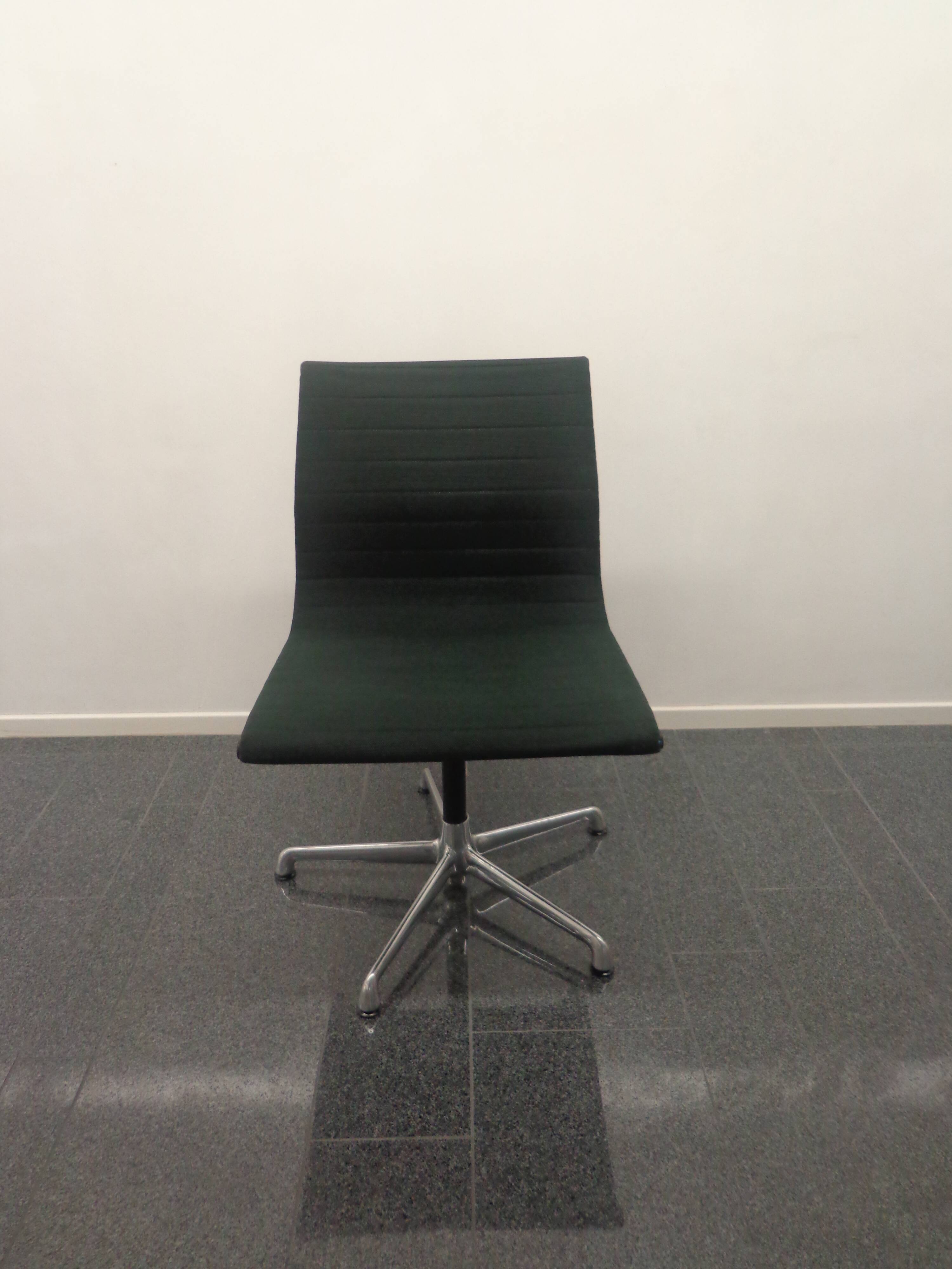 EA101 office chair by Charles & Ray Eames for ICF, 1970