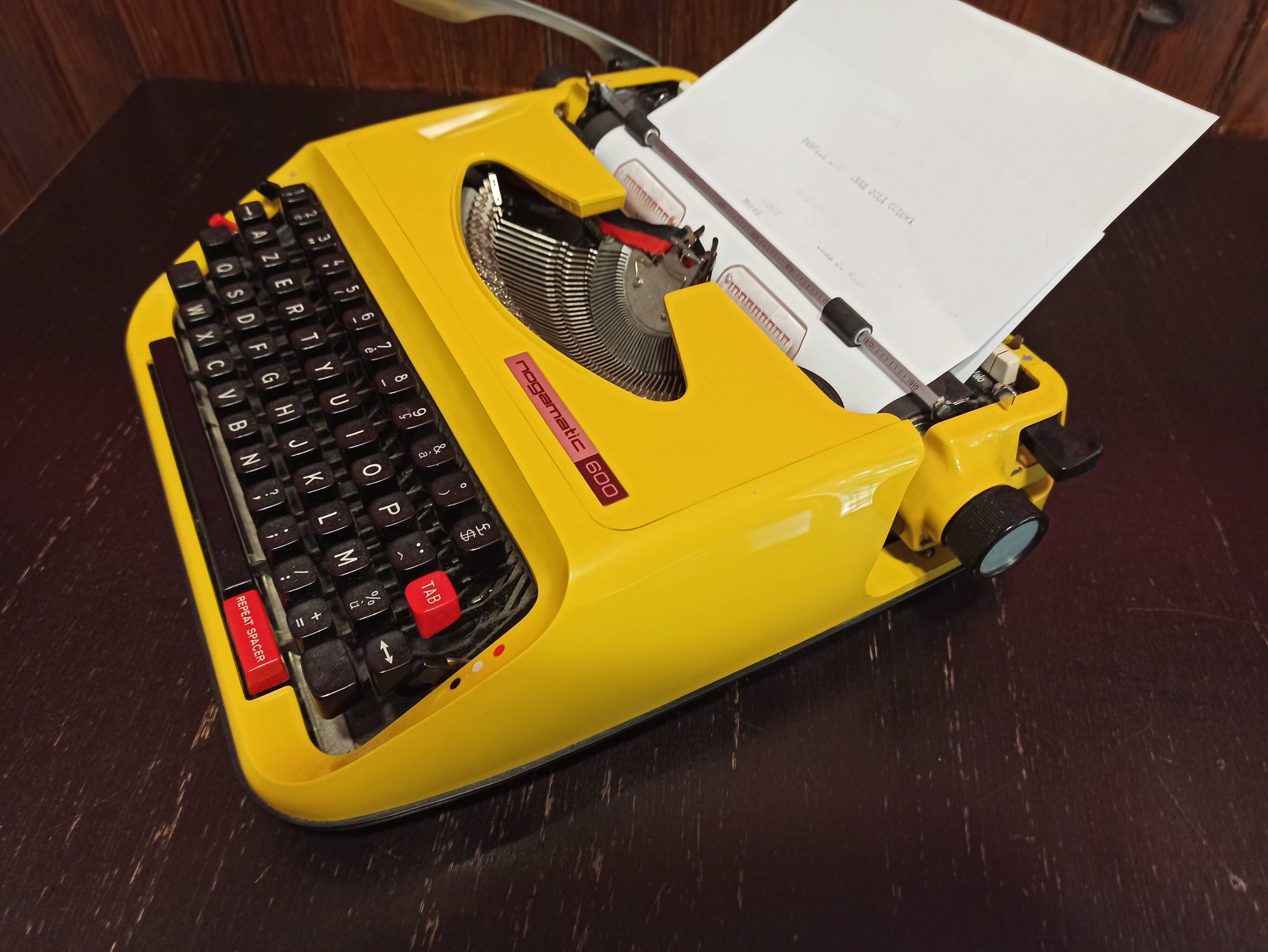 Nogamatic 600 typewriter