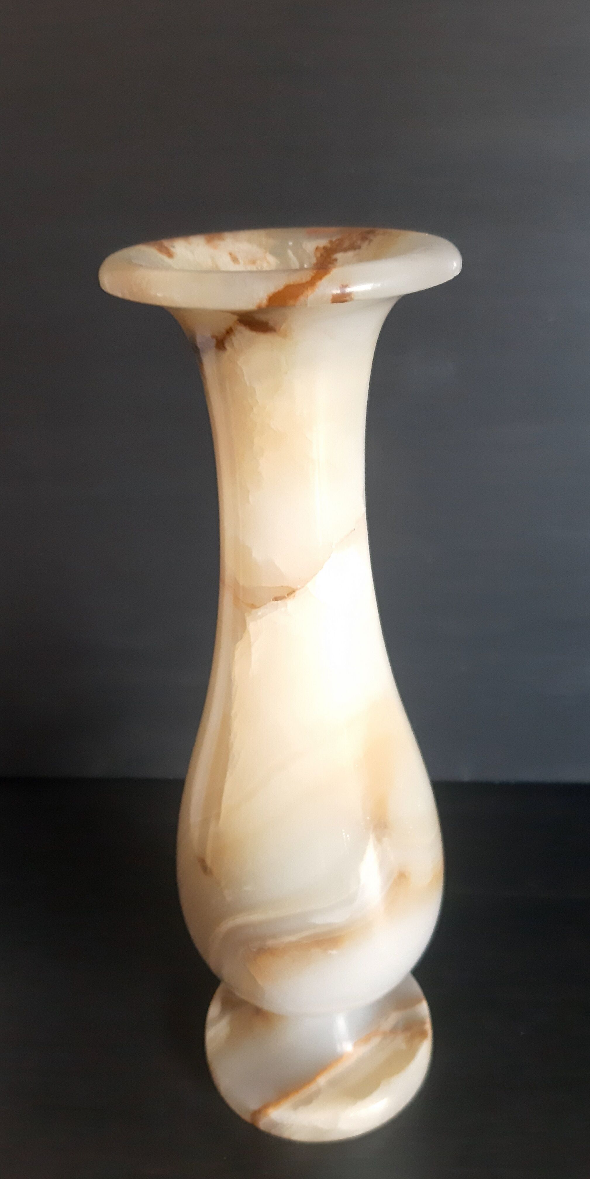 Vase marbre onyx