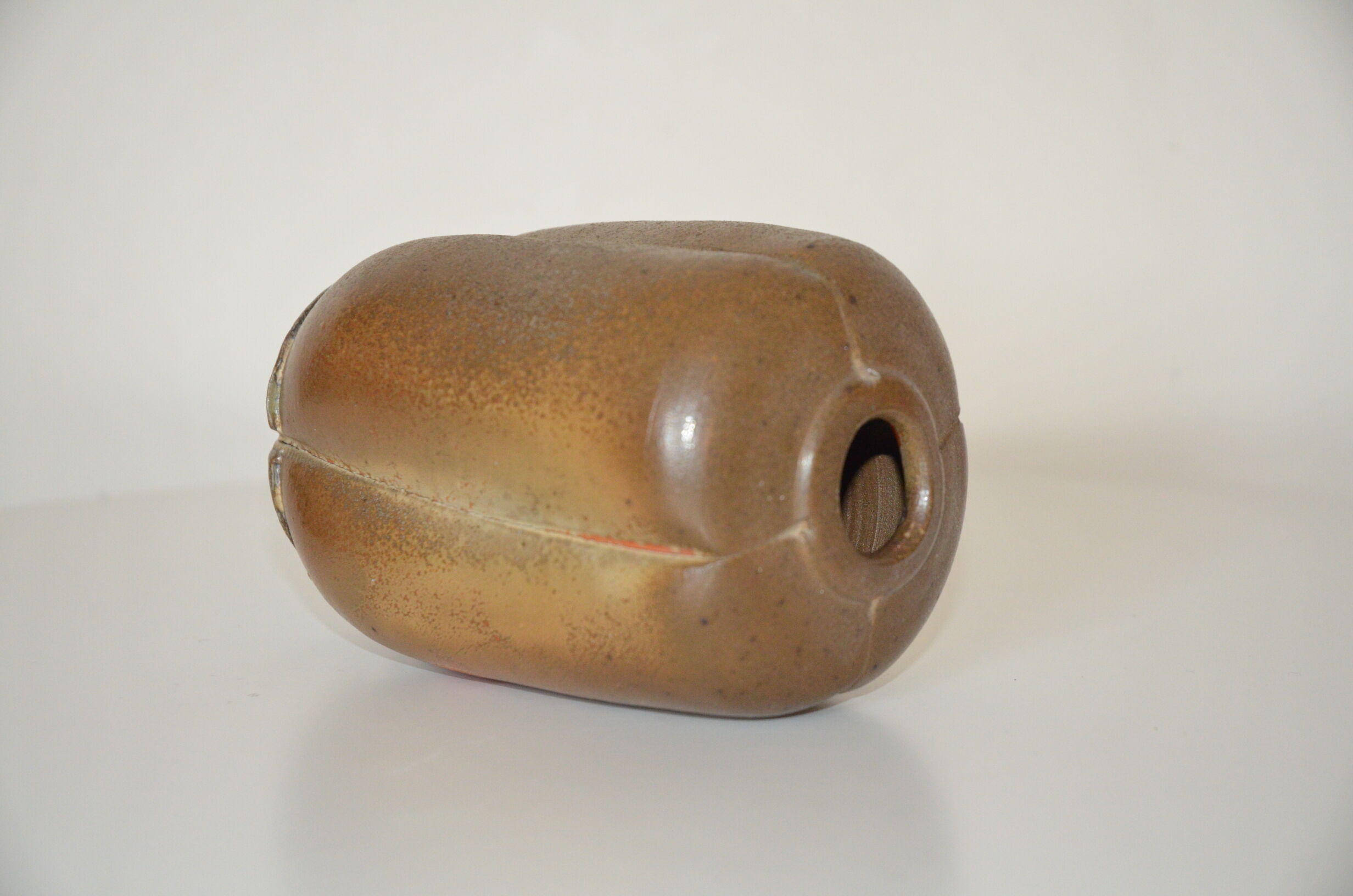 Vase en forme de cabosse de Cacao