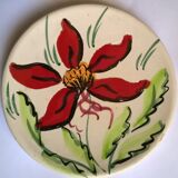 Cerenne Vallauris plate with red flower decoration